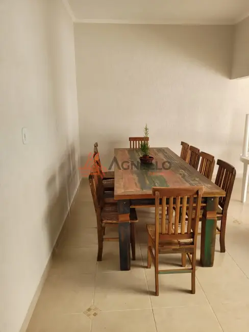 Casa com 3 quartos à venda, 194m2 em São José, Franca - SP - imagem 6 Foto 6 de Casa com 3 quartos à venda, 194m2 em São José, Franca - SP