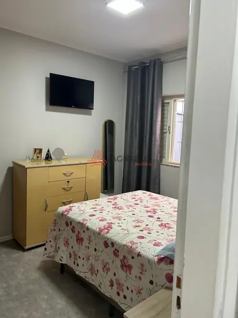 Foto 8 de Casa com 3 quartos à venda, 267m2 em Vila Nicácio, Franca - SP