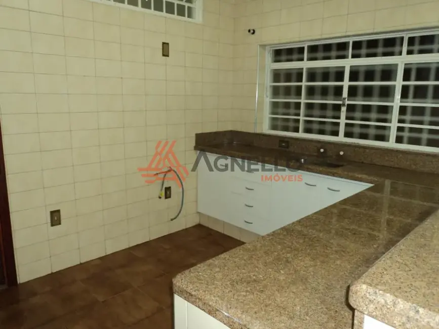 Foto 5 de Casa com 3 quartos à venda, 197m2 em Jardim Integração, Franca - SP