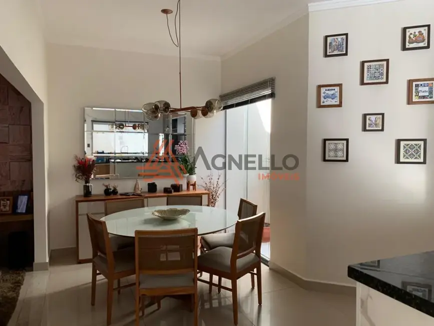 Foto 9 de Casa com 3 quartos à venda, 173m2 em Parque Moema, Franca - SP