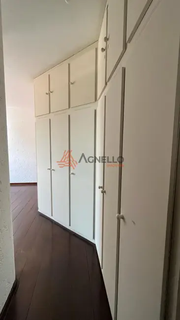 Foto 7 de Casa com 4 quartos à venda, 323m2 em Parque dos Lima, Franca - SP