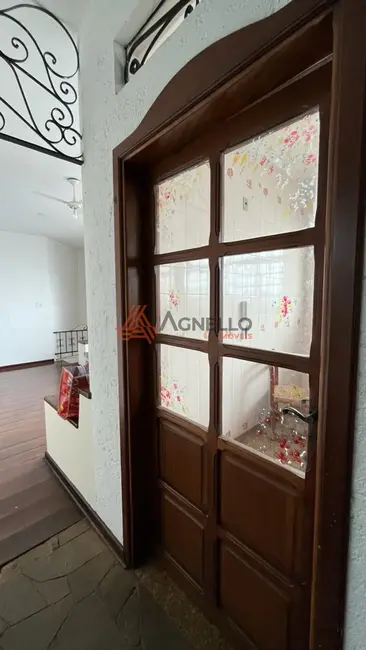 Foto 4 de Casa com 4 quartos à venda, 323m2 em Parque dos Lima, Franca - SP