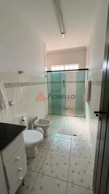 Foto 9 de Casa com 4 quartos à venda, 323m2 em Parque dos Lima, Franca - SP