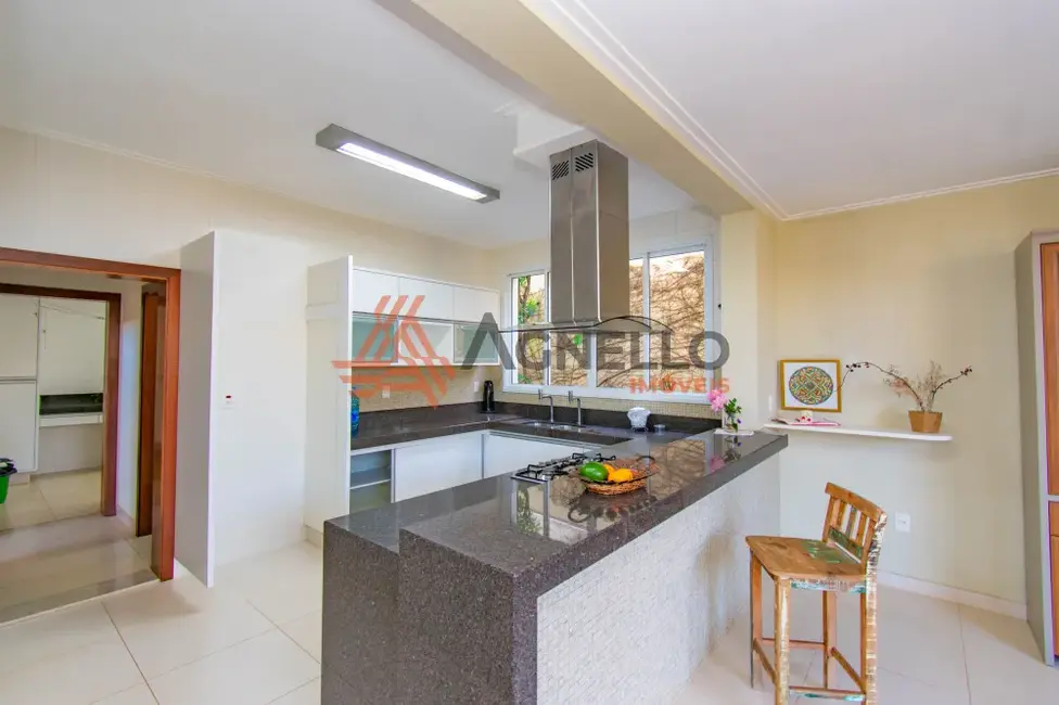 Foto 8 de Casa com 5 quartos à venda, 409m2 em Residencial Amazonas, Franca - SP