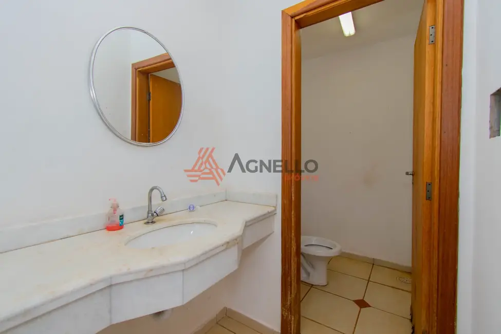 Foto 9 de Casa com 3 quartos à venda, 272m2 em Vila Santos Dumont, Franca - SP