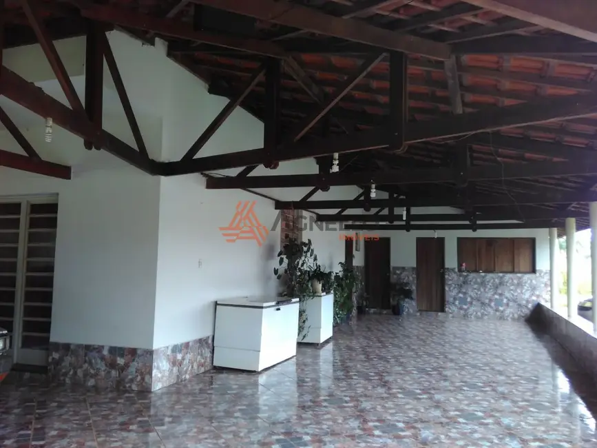 Foto 2 de Fazenda / Haras à venda, 40300m2 em Ibiraci - MG