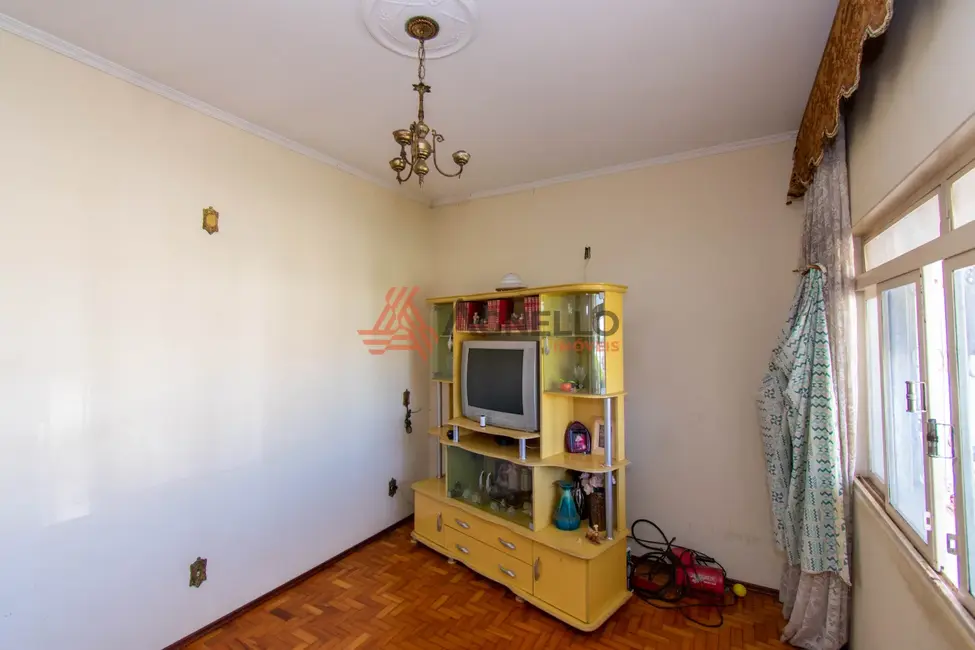 Foto 4 de Casa com 5 quartos à venda, 159m2 em Vila Formosa, Franca - SP