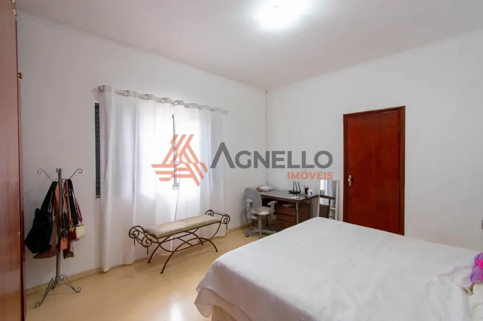 Casa com 3 quartos à venda, 199m2 em São José, Franca - SP - imagem 9 Foto 9 de Casa com 3 quartos à venda, 199m2 em São José, Franca - SP