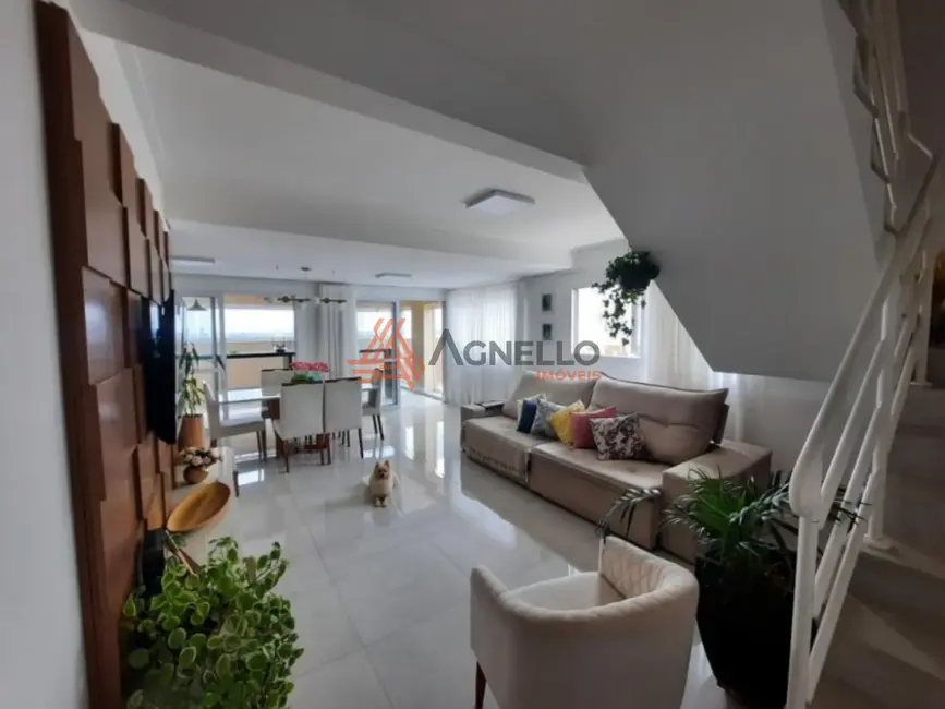 Cobertura com 4 quartos à venda, 205m2 em São José, Franca - SP - imagem 6 Foto 6 de Cobertura com 4 quartos à venda, 205m2 em São José, Franca - SP