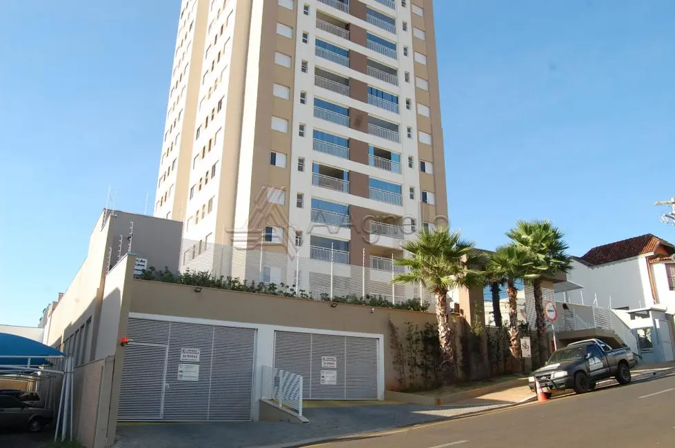 Foto 1 de Cobertura com 4 quartos à venda, 205m2 em São José, Franca - SP