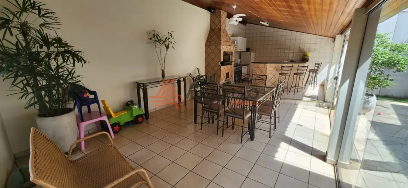 Foto 1 de Casa com 3 quartos à venda, 287m2 em Parque Francal, Franca - SP