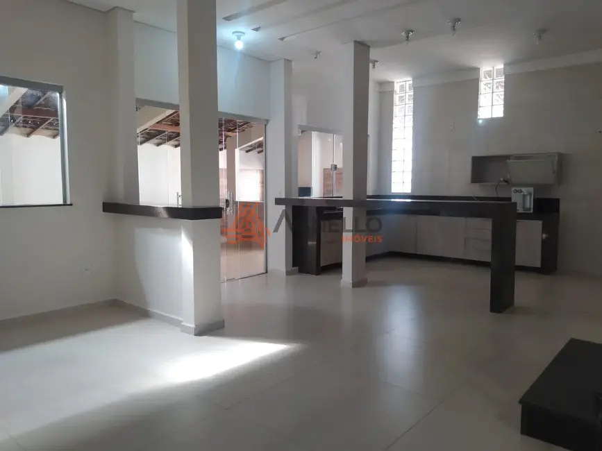 Foto 6 de Casa com 5 quartos à venda, 432m2 em São José, Franca - SP