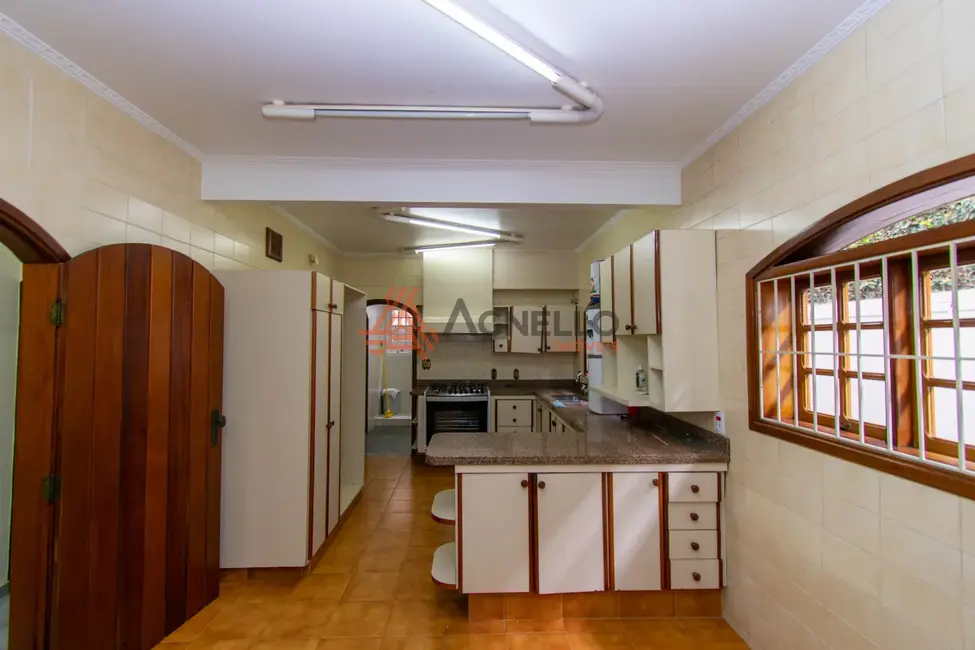 Foto 7 de Casa com 4 quartos à venda, 400m2 em São José, Franca - SP
