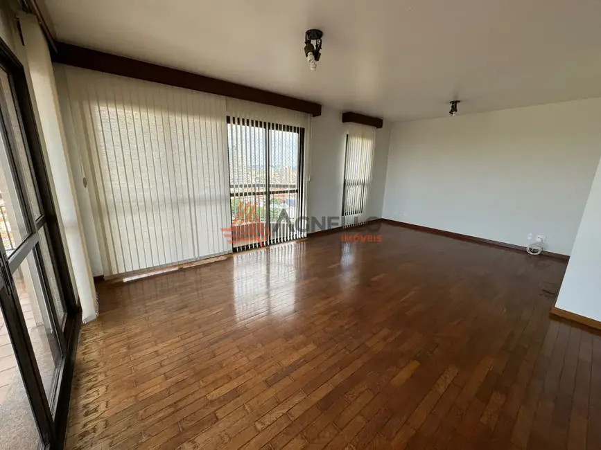 Foto 2 de Apartamento com 3 quartos à venda, 297m2 em Cidade Nova, Franca - SP