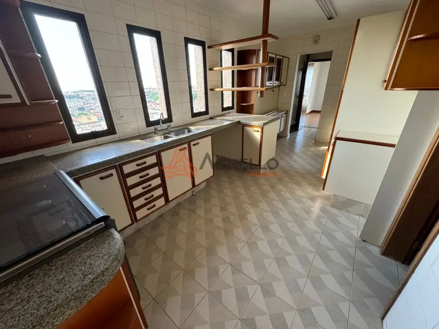 Apartamento com 3 quartos à venda, 297m2 em Cidade Nova, Franca - SP - imagem 6 Foto 6 de Apartamento com 3 quartos à venda, 297m2 em Cidade Nova, Franca - SP