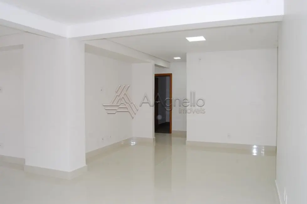 Apartamento com 3 quartos à venda, 126m2 em Centro, Franca - SP - imagem 2 Foto 2 de Apartamento com 3 quartos à venda, 126m2 em Centro, Franca - SP