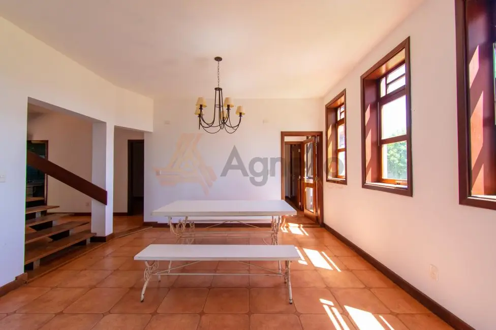 Fazenda / Haras com 4 quartos à venda, 278m2 em Residencial Villaggio San Rafaello, Franca - SP - imagem 7 Foto 7 de Fazenda / Haras com 4 quartos à venda, 278m2 em Residencial Villaggio San Rafaello, Franca - SP