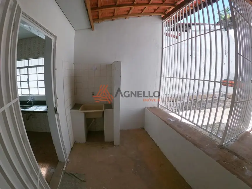 Foto 8 de Casa com 3 quartos à venda, 166m2 em São José, Franca - SP