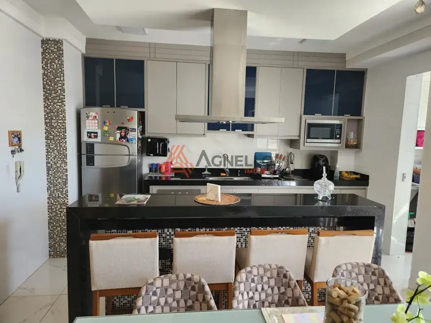 Foto 4 de Apartamento com 3 quartos à venda, 119m2 em Vila Industrial, Franca - SP