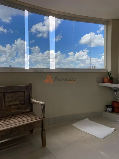 Foto 3 de Apartamento com 3 quartos à venda, 129m2 em Franca - SP