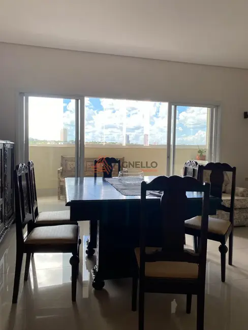 Foto 2 de Apartamento com 3 quartos à venda, 129m2 em Franca - SP