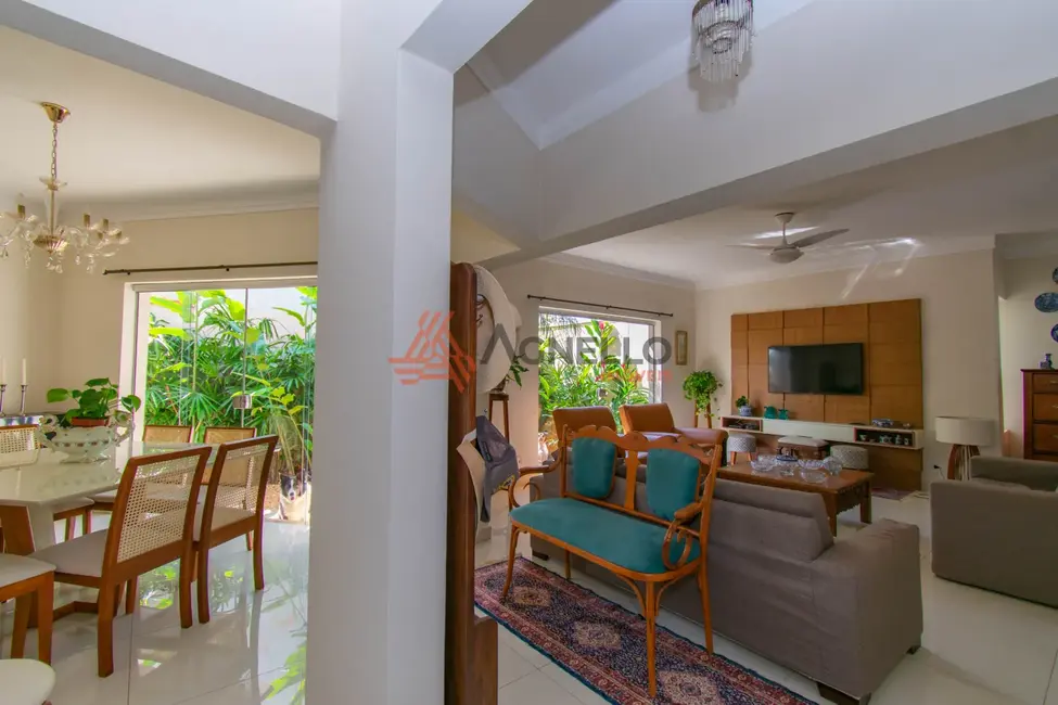 Foto 6 de Casa de Condomínio com 4 quartos à venda, 348m2 em Morada do Verde, Franca - SP