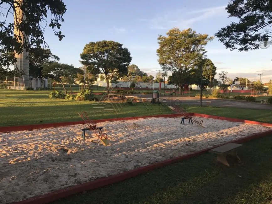 Foto 3 de Casa de Condomínio com 4 quartos à venda, 348m2 em Morada do Verde, Franca - SP