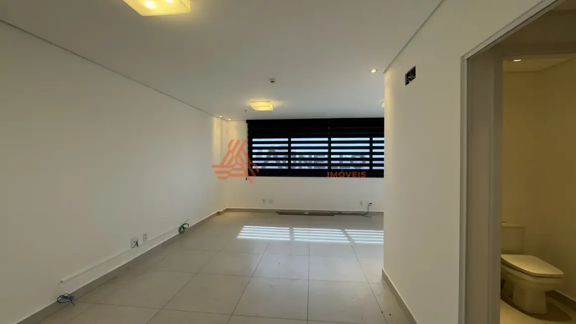 Foto 2 de Sala Comercial para alugar, 36m2 em Centro, Franca - SP