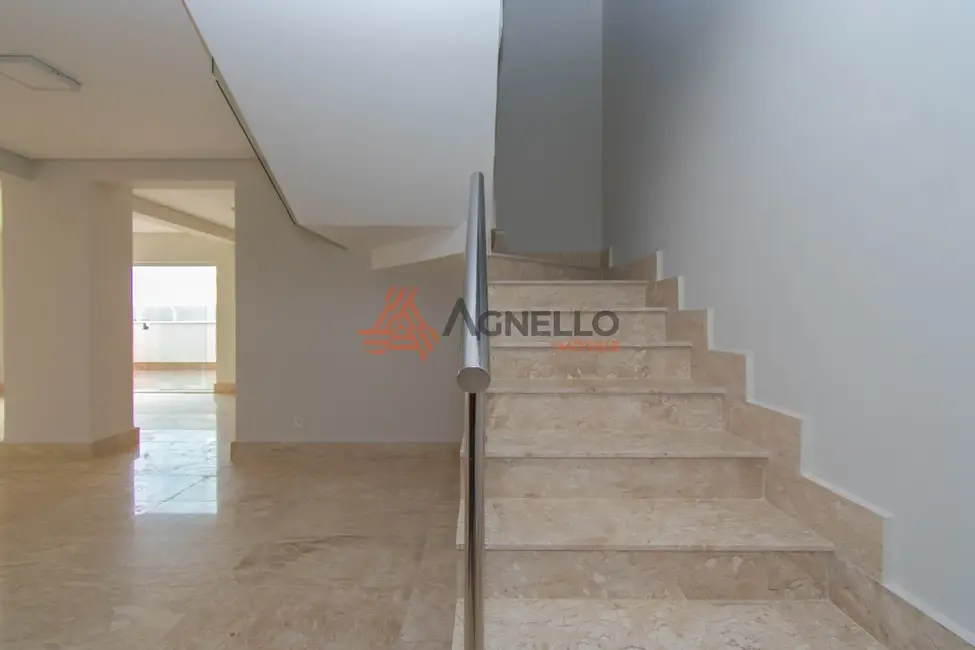 Foto 4 de Cobertura com 3 quartos à venda, 189m2 em Centro, Franca - SP