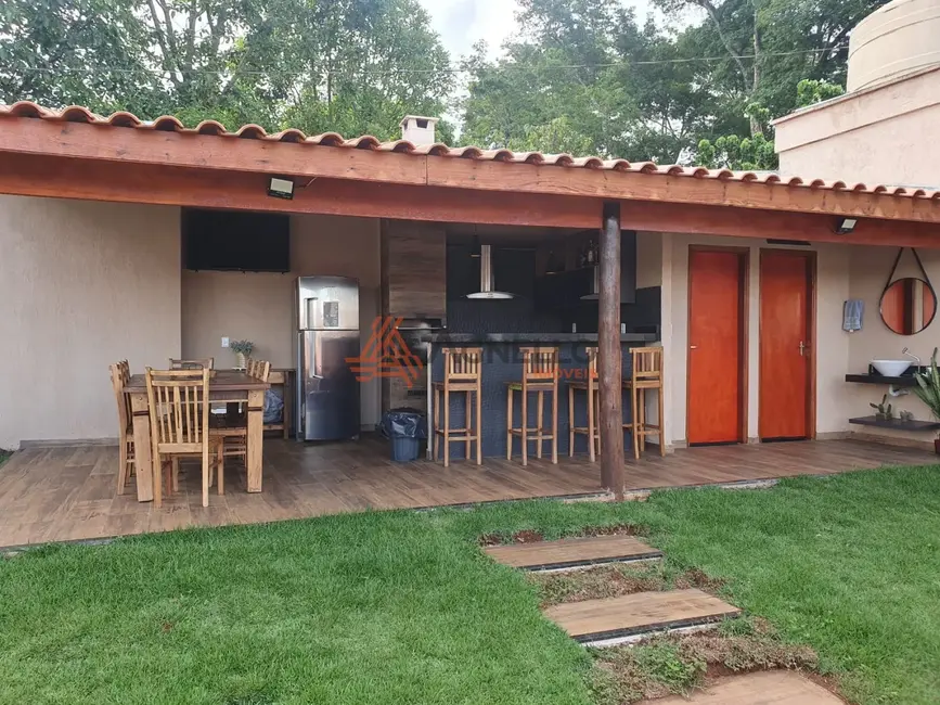 Fazenda / Haras com 3 quartos à venda, 250m2 em Franca - SP - imagem 3 Foto 3 de Fazenda / Haras com 3 quartos à venda, 250m2 em Franca - SP