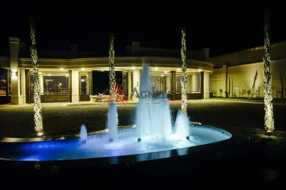 Foto 1 de Terreno / Lote à venda, 394m2 em Villa São Vicente, Franca - SP