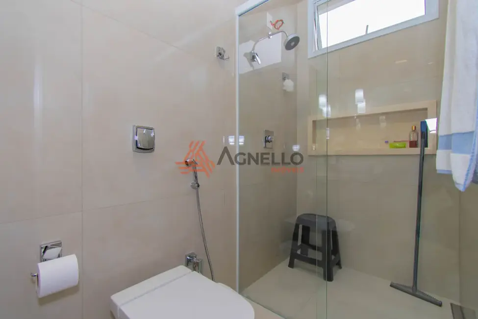 Casa de Condomínio com 4 quartos à venda, 350m2 em Village Santa Georgina, Franca - SP - imagem 6 Foto 6 de Casa de Condomínio com 4 quartos à venda, 350m2 em Village Santa Georgina, Franca - SP