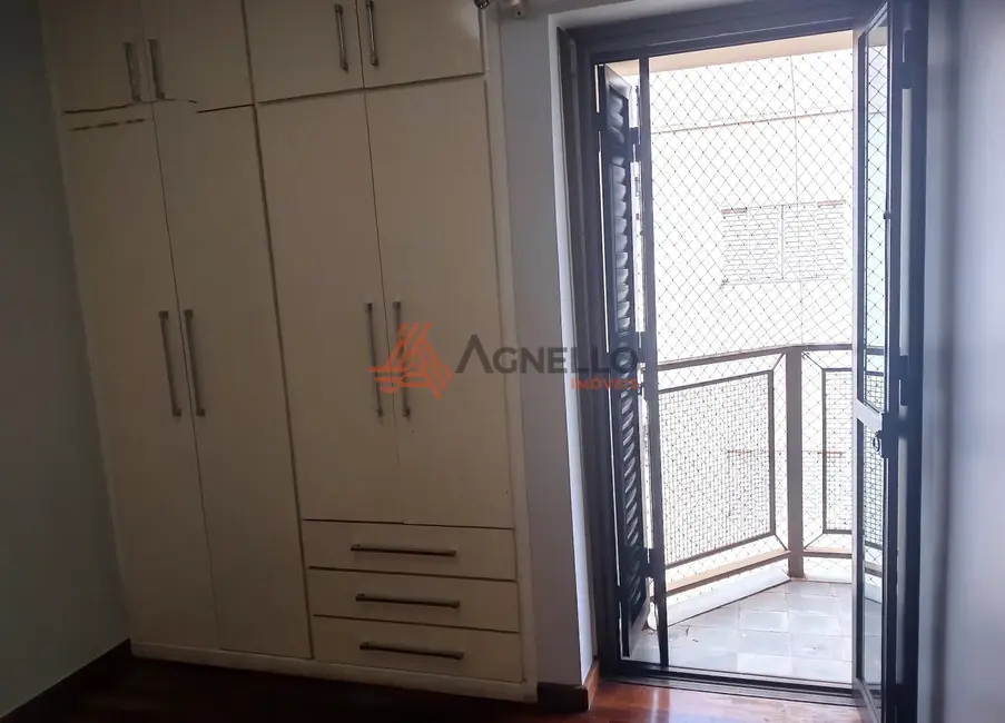 Apartamento com 3 quartos para alugar, 84m2 em São José, Franca - SP - imagem 4 Foto 4 de Apartamento com 3 quartos para alugar, 84m2 em São José, Franca - SP