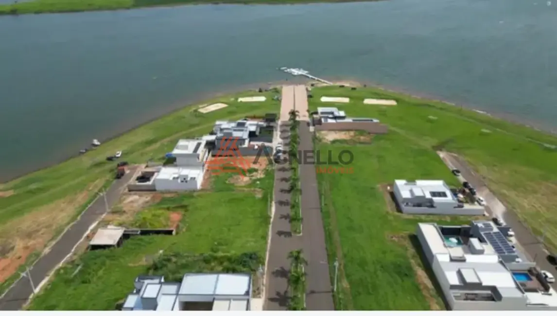 Foto 2 de Terreno / Lote à venda, 363m2 em Cassia - MG