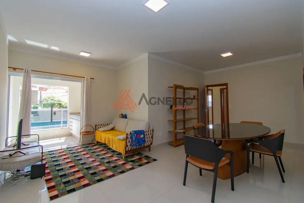 Foto 1 de Apartamento com 3 quartos à venda, 101m2 em Jardim Veneza, Franca - SP