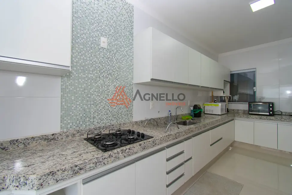 Foto 9 de Apartamento com 3 quartos à venda, 101m2 em Jardim Veneza, Franca - SP