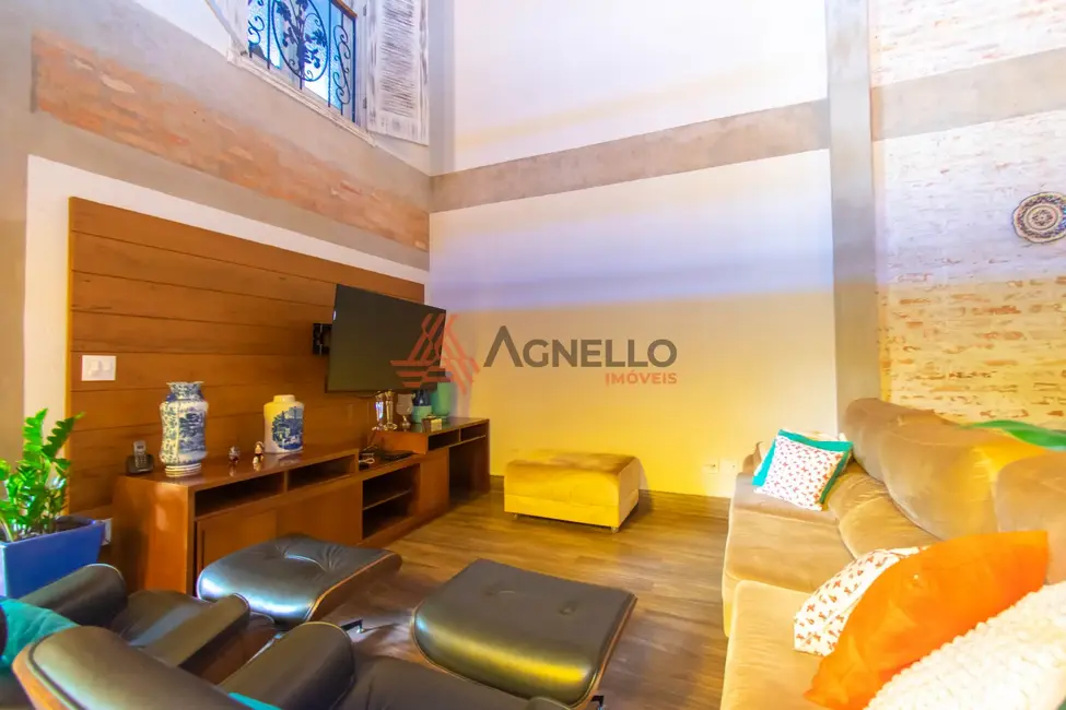 Casa com 3 quartos à venda, 457m2 em Residencial Paraíso, Franca - SP - imagem 7 Foto 7 de Casa com 3 quartos à venda, 457m2 em Residencial Paraíso, Franca - SP