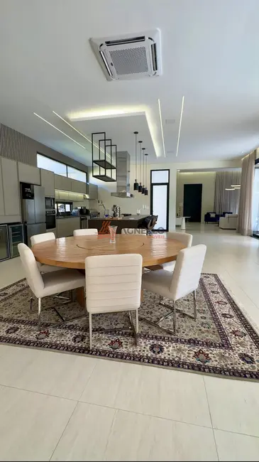 Fazenda / Haras com 3 quartos à venda, 2000m2 em Franca - SP - imagem 7 Foto 7 de Fazenda / Haras com 3 quartos à venda, 2000m2 em Franca - SP