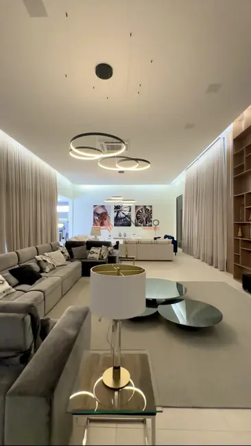 Foto 1 de Fazenda / Haras com 3 quartos à venda, 2000m2 em Franca - SP