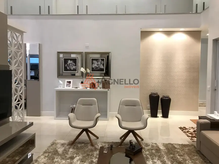 Foto 2 de Casa de Condomínio com 4 quartos à venda, 319m2 em Villa Toscana, Franca - SP