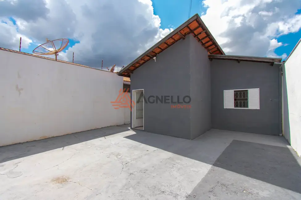 Foto 2 de Casa com 2 quartos à venda, 54m2 em Parque das Esmeraldas, Franca - SP