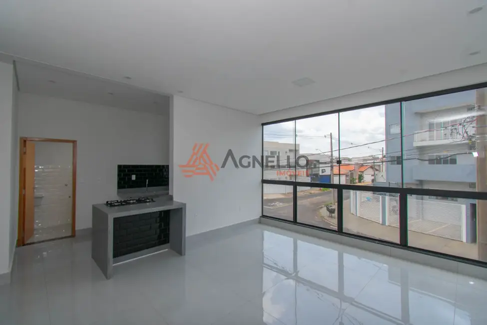 Foto 1 de Apartamento com 3 quartos à venda, 93m2 em Jardim Piratininga, Franca - SP