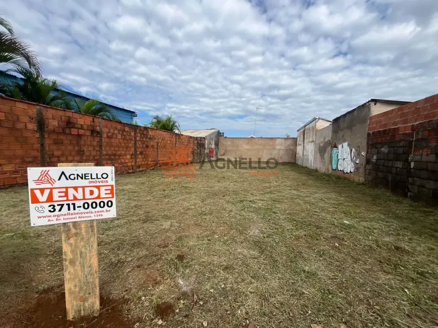 Foto 1 de Terreno / Lote à venda, 275m2 em Vila Scarabucci, Franca - SP