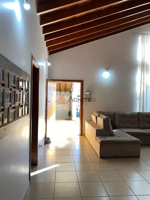 Foto 9 de Casa com 3 quartos à venda, 134m2 em Jardim Piratininga, Franca - SP