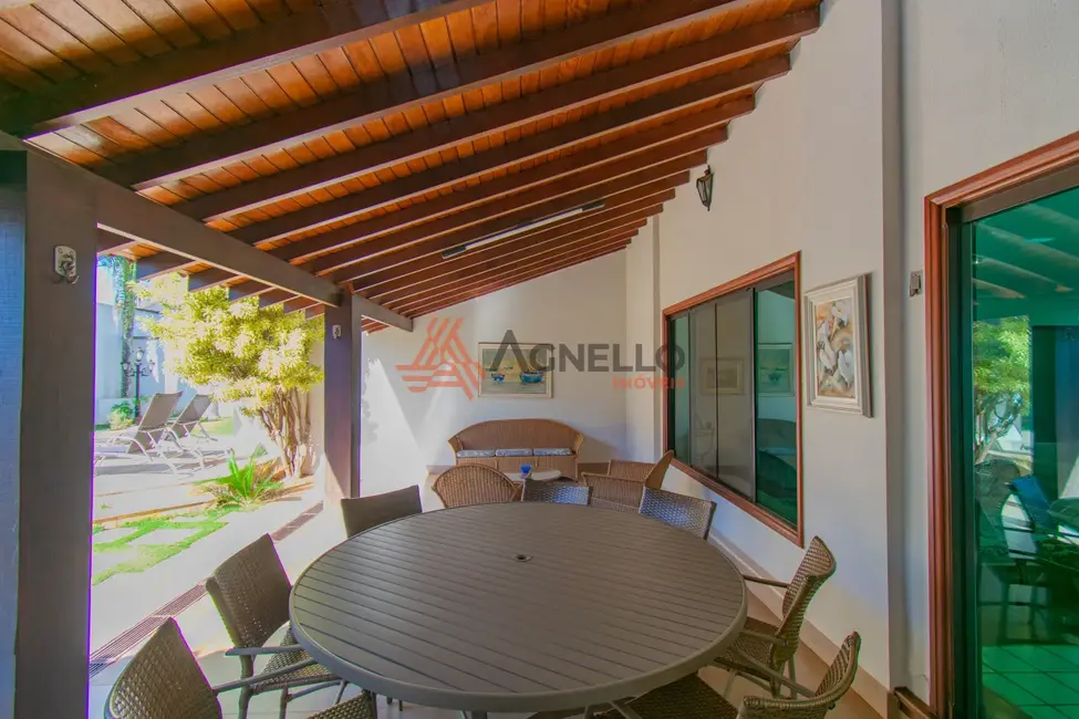 Casa de Condomínio com 5 quartos à venda, 523m2 em Morada do Verde, Franca - SP - imagem 3 Foto 3 de Casa de Condomínio com 5 quartos à venda, 523m2 em Morada do Verde, Franca - SP