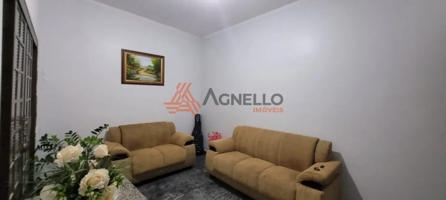 Foto 1 de Casa com 3 quartos à venda, 180m2 em Jardim Aeroporto II, Franca - SP