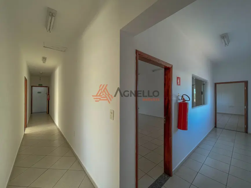 Sala Comercial para alugar, 338m2 em Centro, Franca - SP - imagem 3 Foto 3 de Sala Comercial para alugar, 338m2 em Centro, Franca - SP