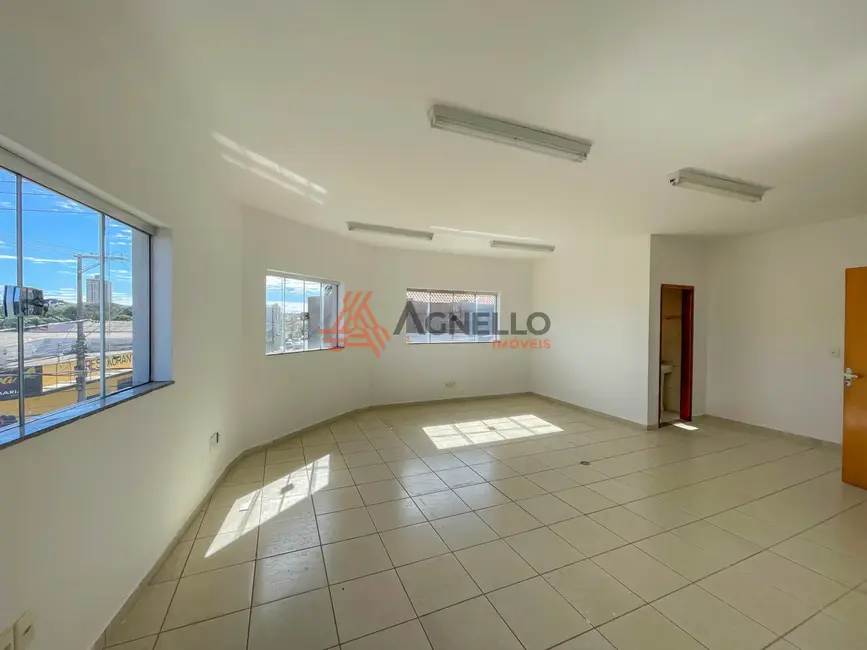 Sala Comercial para alugar, 338m2 em Centro, Franca - SP - imagem 8 Foto 8 de Sala Comercial para alugar, 338m2 em Centro, Franca - SP