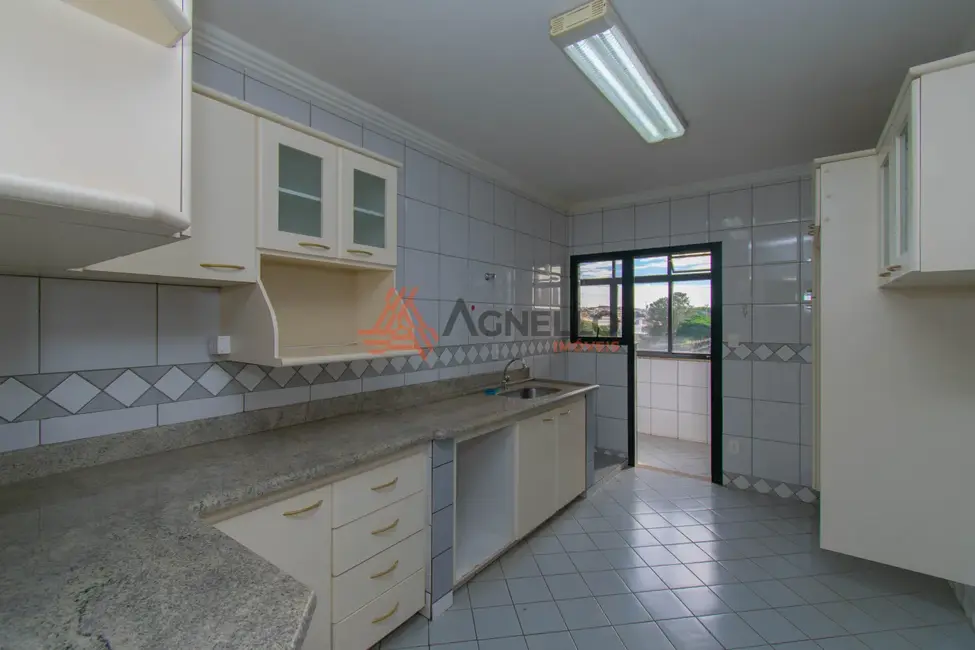 Foto 2 de Apartamento com 3 quartos para alugar, 163m2 em Centro, Franca - SP
