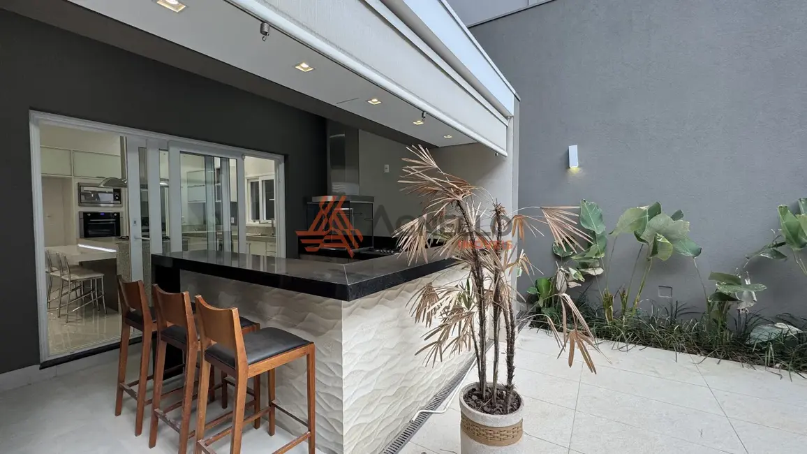 Foto 5 de Casa de Condomínio com 3 quartos à venda, 324m2 em Villa São Vicente, Franca - SP